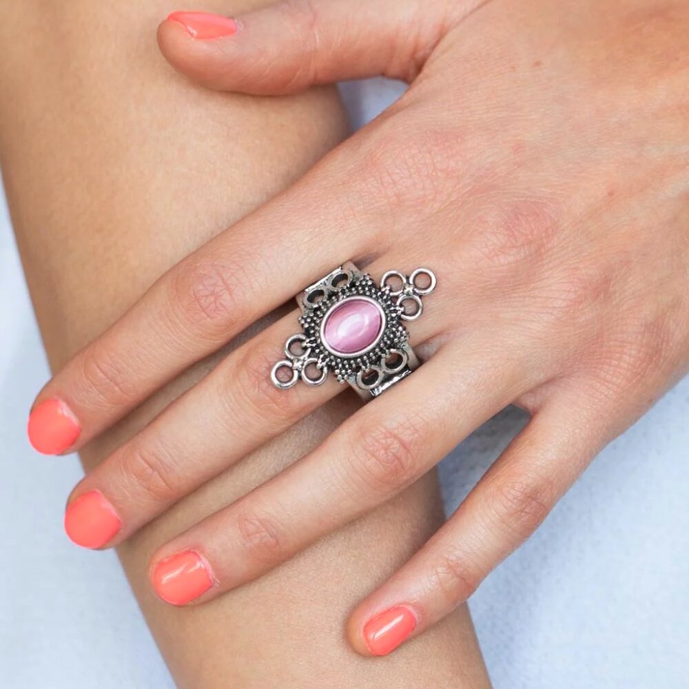 Paparazzi Jewelry Accessories - Mystical Mystique - Pink Ring - Vintage - Picture 3 of 4